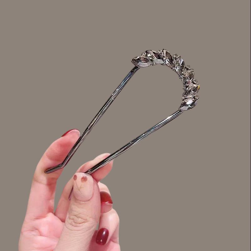 Elegant U-shaped Tassel Hairpin: Versatile Ancient Style Accessory for Updos