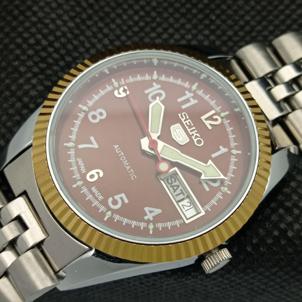 BRUKT SEIKO 5 AUTOMATISK JAPAN HERRE KLOKKE SJELDEN GYLDEN URVERK 575a-a304886-9 SKU575a-a304886