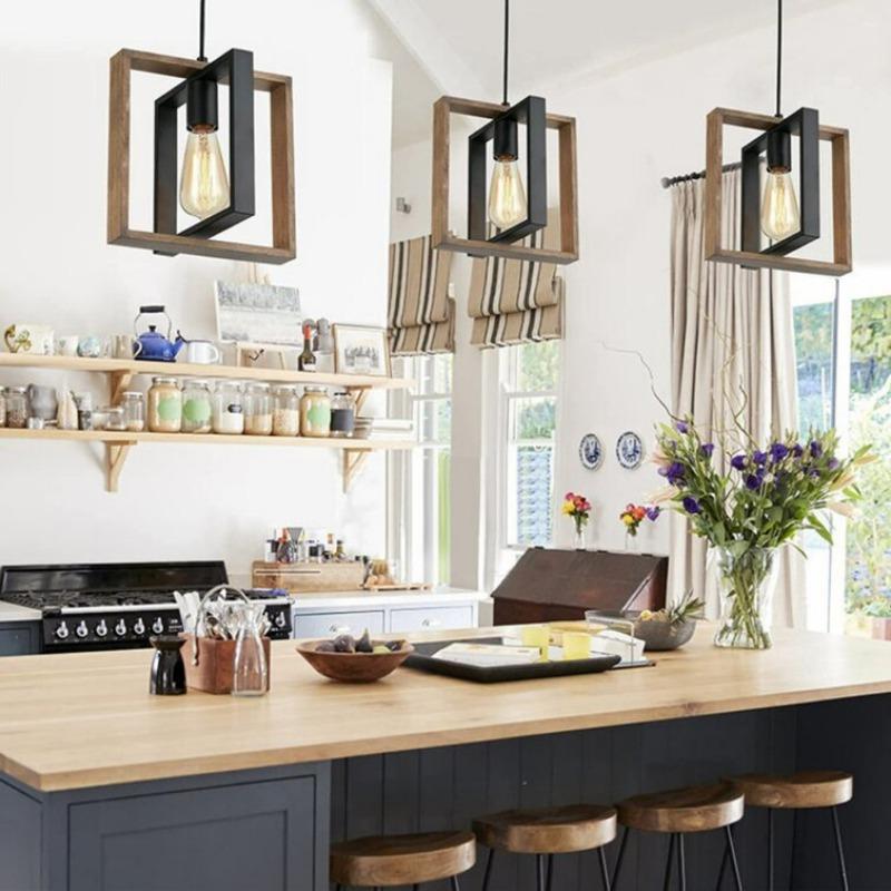Creative Dining Table Light Industrial Style Retro Island Table Light Solid Wood Iron Art Bar Table Light for Restaurant Pendant Light