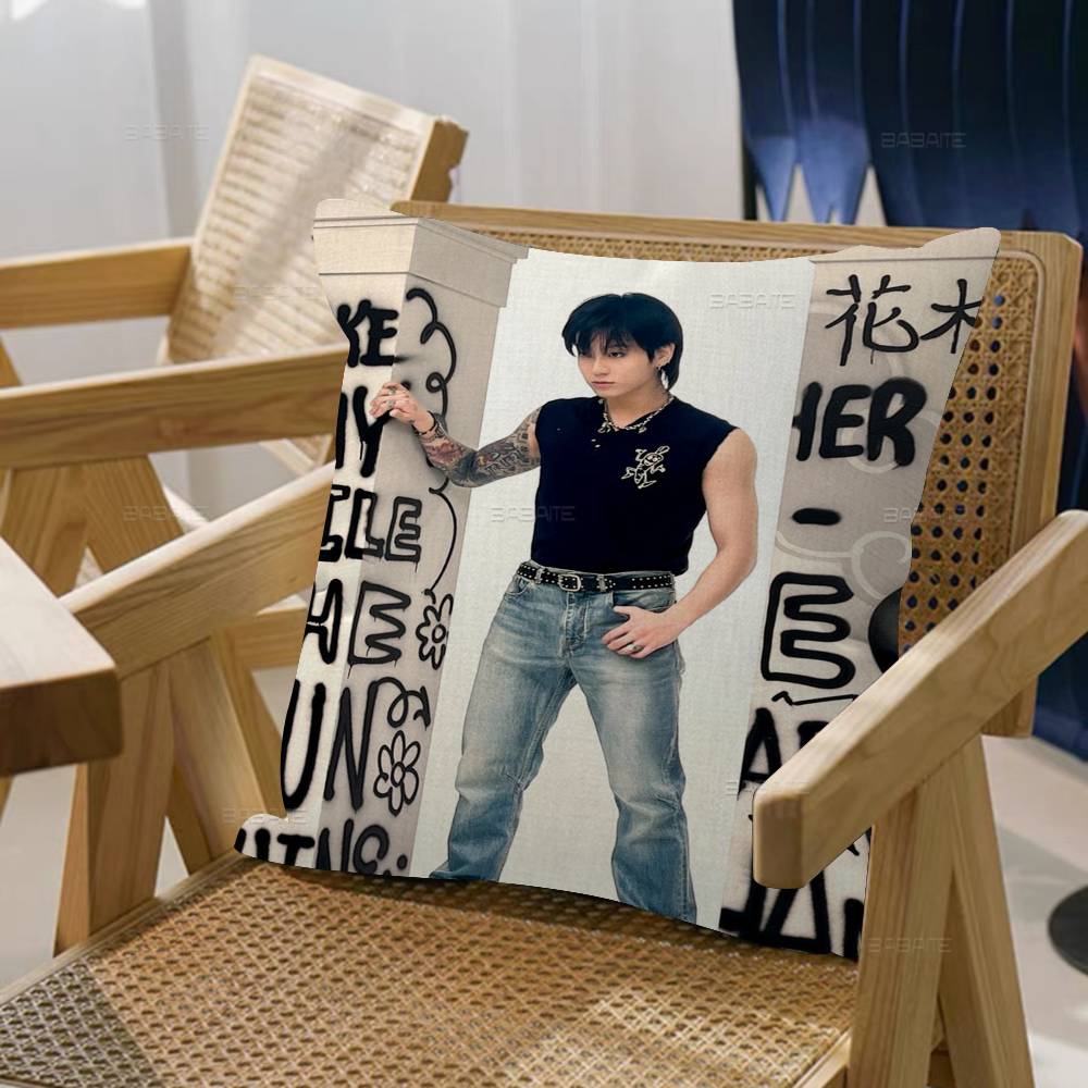 

J-Jung K-Kook Офісна Подушка Наволочка Автомобільна Наволочка на Подушку 45X45СМ Наволочка для Пояса Диванна Наволочка 12x12Inch