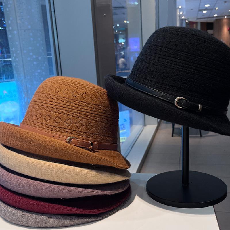 Autumn and winter new knitted basin hat women's elegant top hat upturned along the big head circumference showing the face small belt decorative bucke
