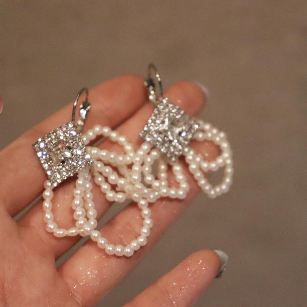 

Серьги-клипсы с ромбовидной жемчужной бахромой, французские изысканные модные серьги, легкая роскошь, высокое чувство личности и темперамента, женские