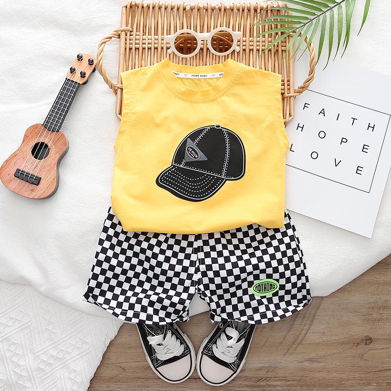 

Trendy 2023 Summer Boys Casual Two-Piece Suit: Stylish Vest and Shorts Set for Kids 120 cm