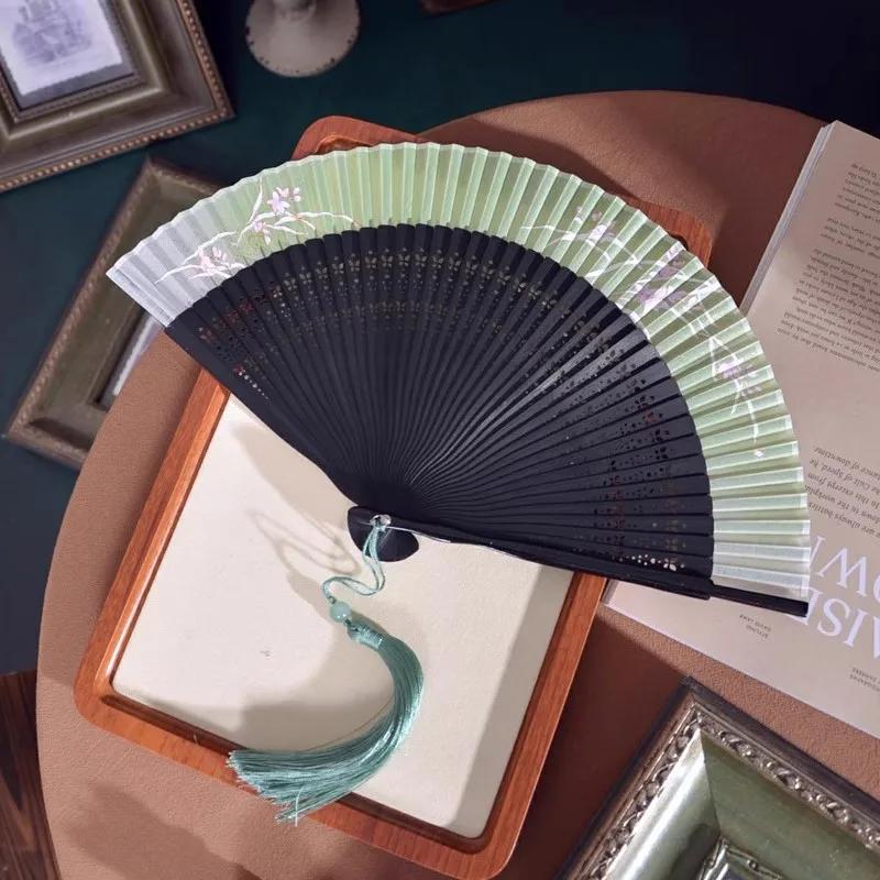 Elegant Chinese Bamboo Folding Fan 6 Inch Plain Blank Fan for Women Hanfu Qipao Vintage Handheld Fan Summer Cooling Oriental Fan