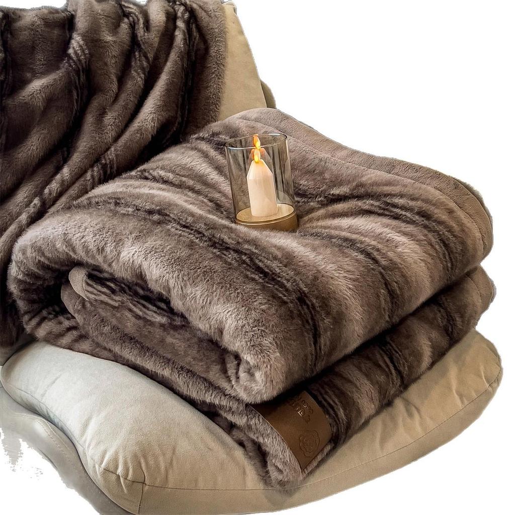 2025 Autumn/Winter Luxury Double-Sided Mink Blanket - Thickened Golden Sofa Throw with Zipper.