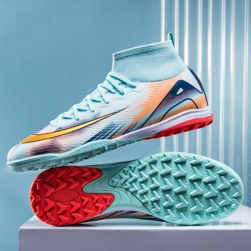 New Breathable Football Shoes Male and Female Students Long Nails Youth Grass Flat Ground Broken Nails Football Shoes