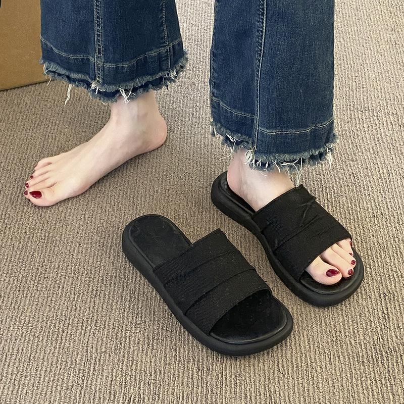 French Flat-bottomed Retro Linen Casual One-word Slippers for Women's Summer Wear 2025 New Seaside Beach Cool Slippers