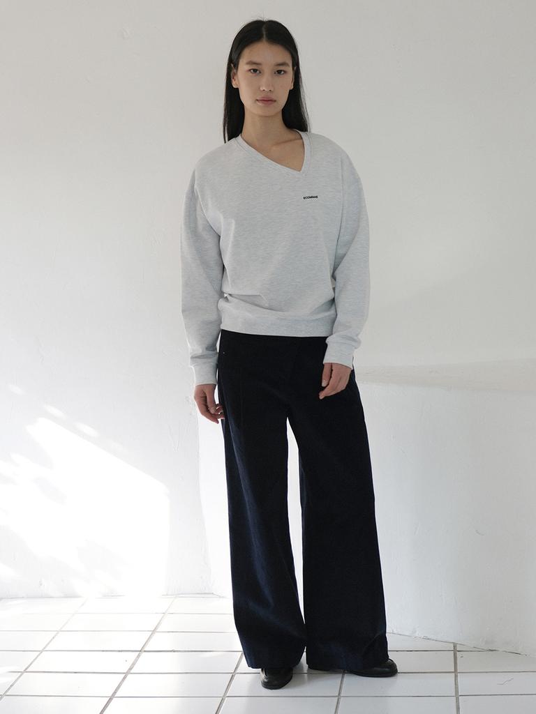 ECOMMAE Unbalanced V-Neck Sweat Shirt (Light Gray)