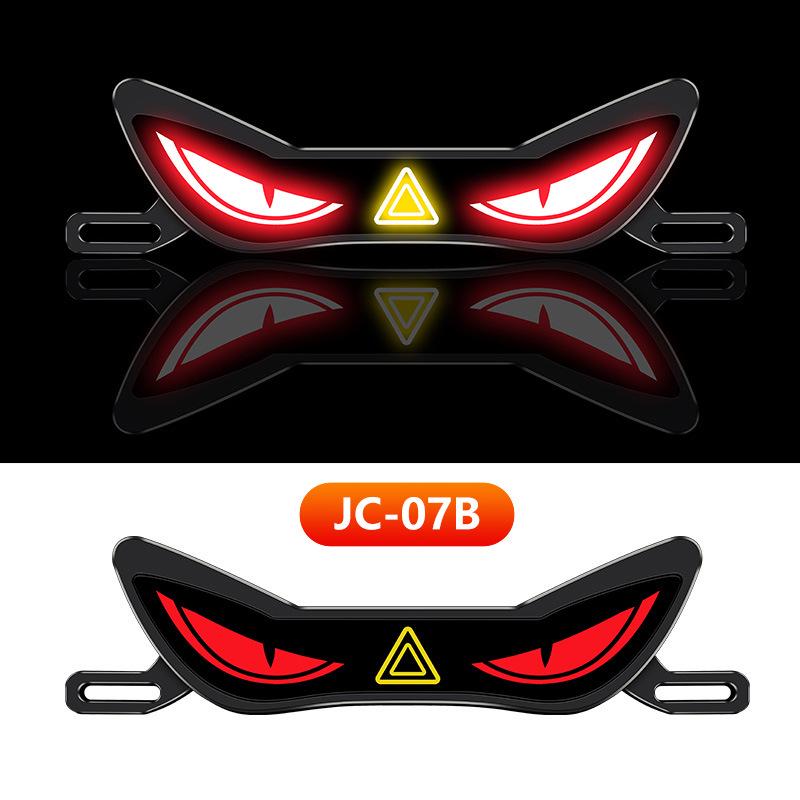 Devil's Eye Universal Motorcycle License Plate Light – Anti-Tailgating Dynamic Expression