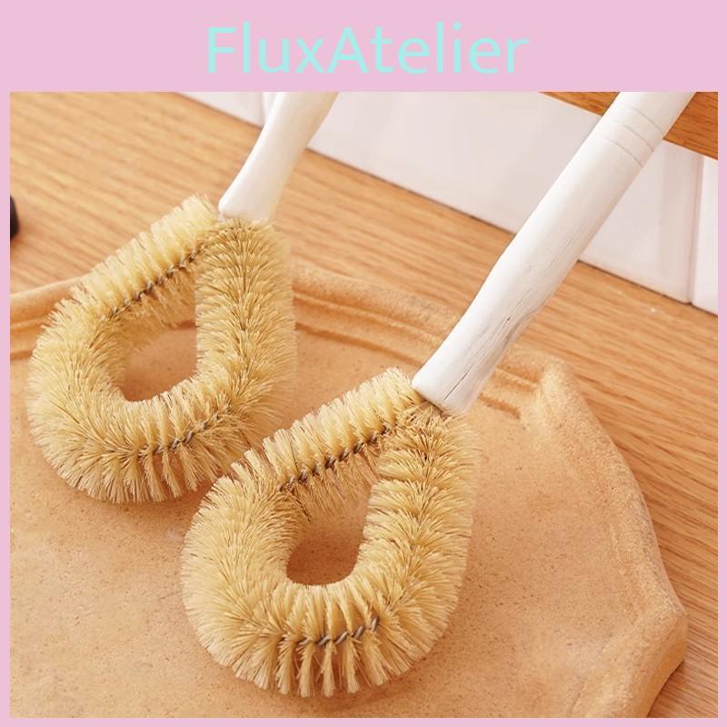 Kuchyňský kartáč na hrnce s dřevěnou rukojetí pro efektivní čištění nádobí a pánví