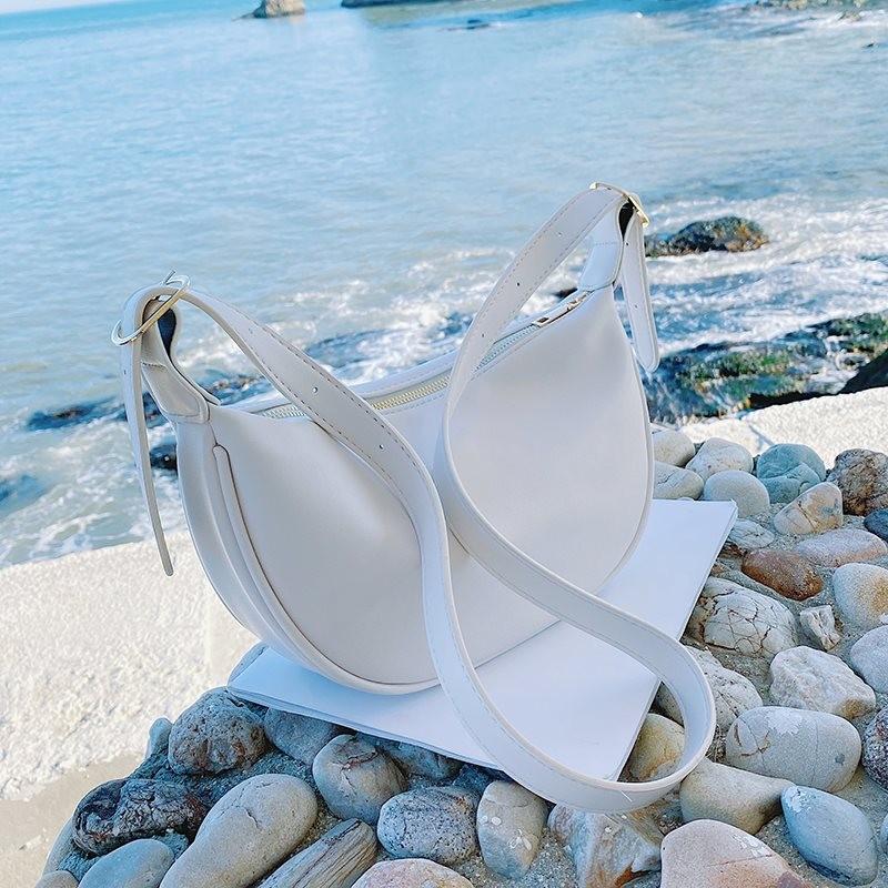 Chic Lightweight Small Shoulder Bag Perfect For Summer Casual Outings In Various Colors