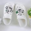 8 Stück Mode Schuhanhänger für Clogs Set Zubehör Lochschuh Schnalle Niedlicher Panda Bambusblatt DIY Schuhdekorationen