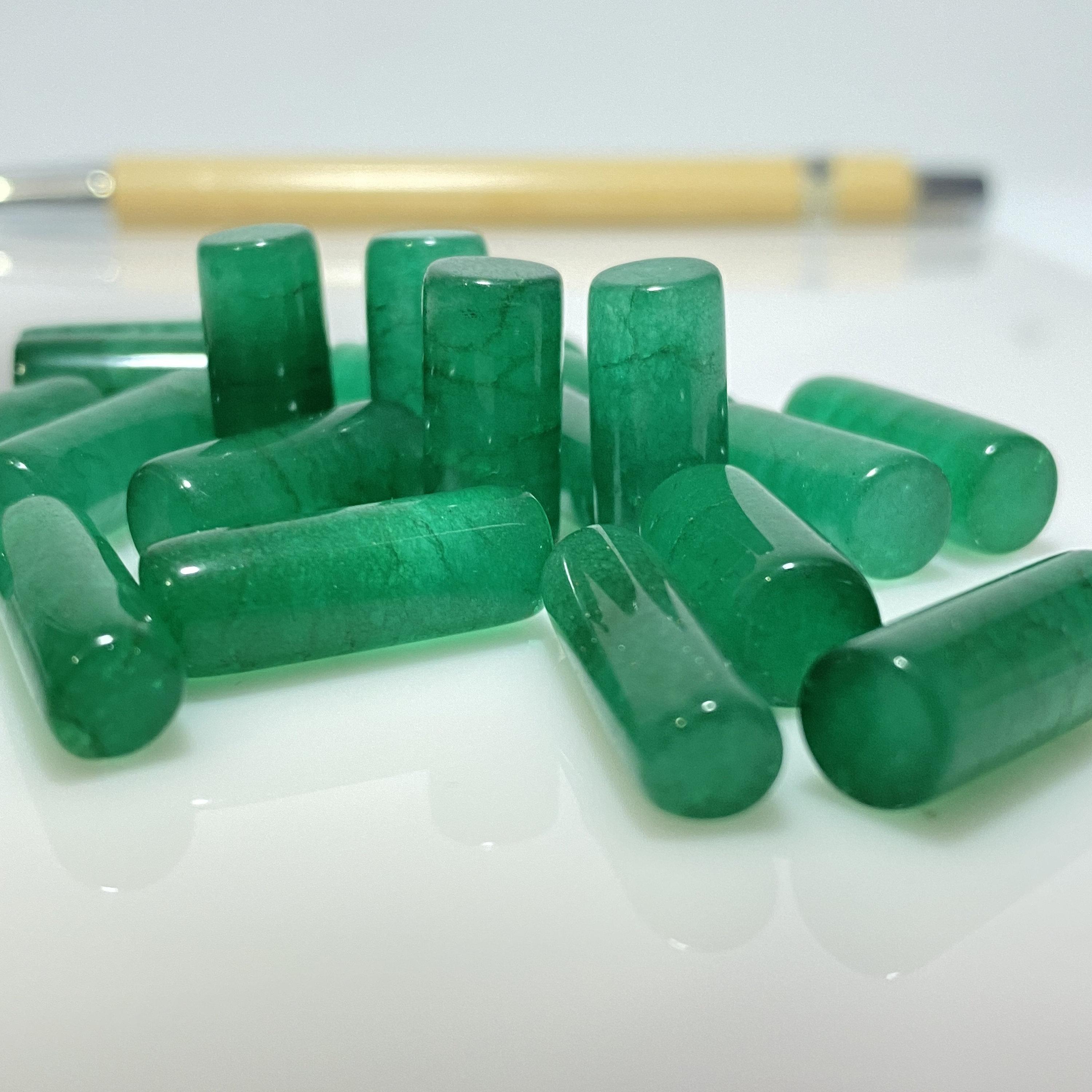 Zambian Emerald Pencil Gemstone: Emerald Green Capsule Stone