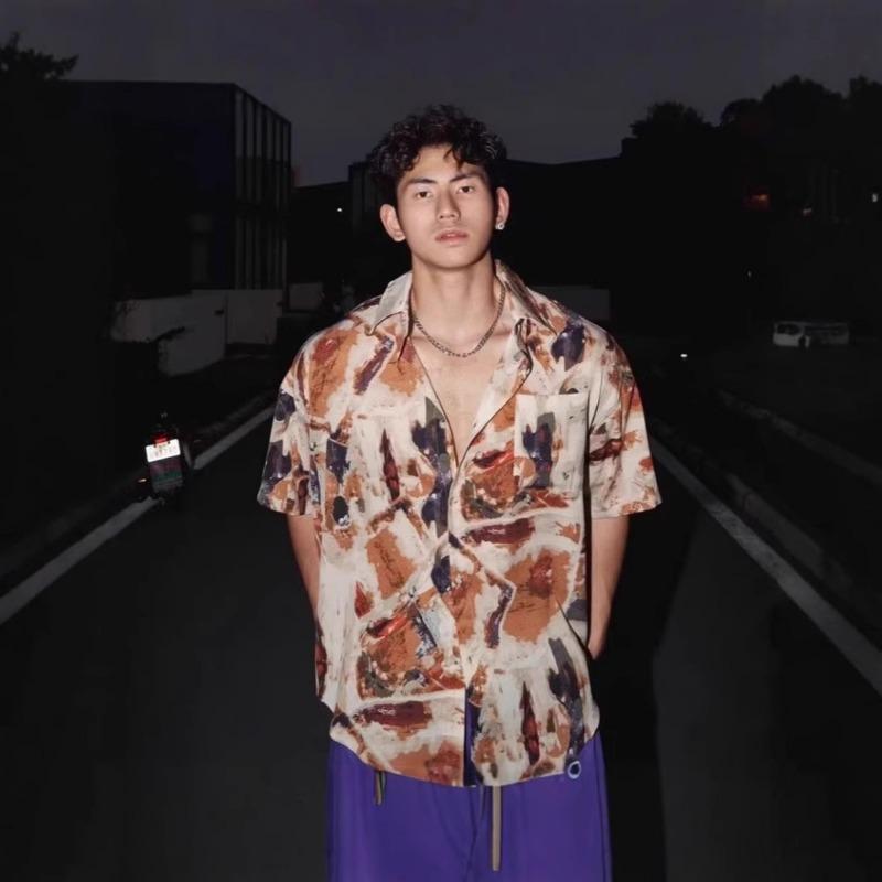 

Men Abstract Print Oversized Short Sleeve Button Down Shirt Casual Streetwear Summer Top M коричневый