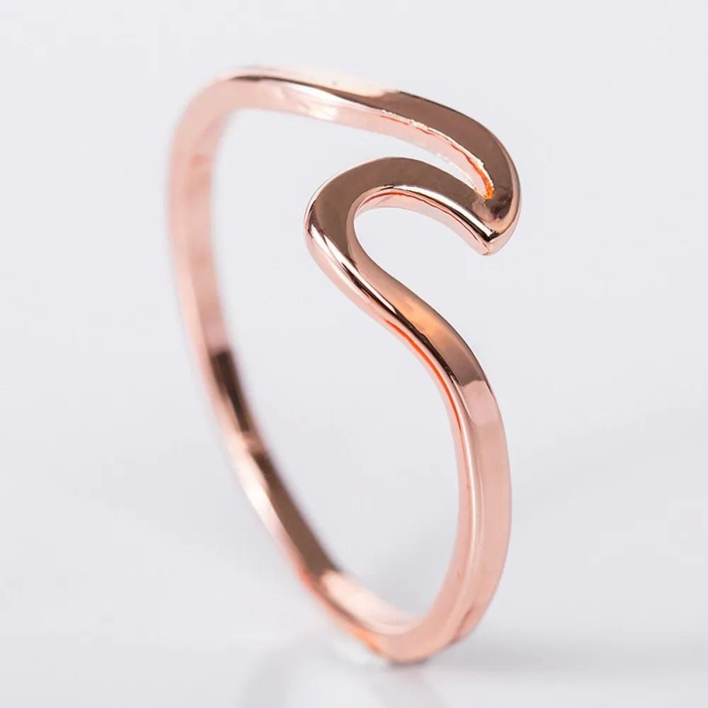 Stainless Steel 14K Gold Plated Classic Wave Rings Women Simple Ring Zircon Suitable for Daily Date Vacation Party Gifts