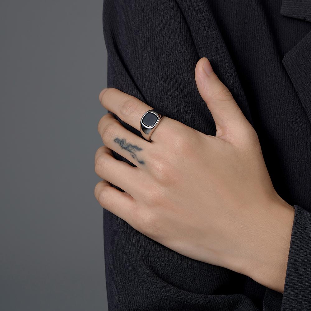 VQYSKO Men's Ring Punk Rock Smooth 316L Stainless Steel Signet Ring For Men Hip Hop Party Jewelry Male Wedding Anel