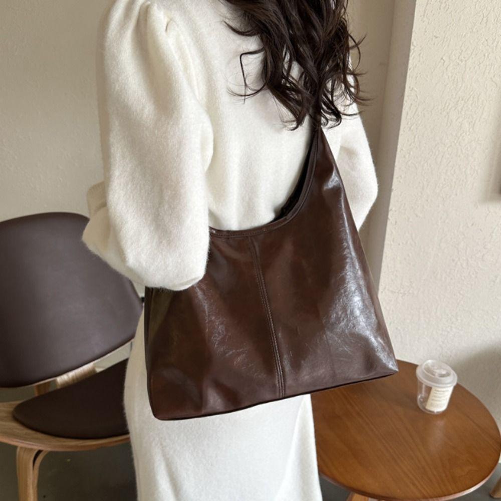 Large Capacity Soft Leather Tote Bag Solid Color Vintage Underarm Bag Commuting Shoulder Bag  Lady