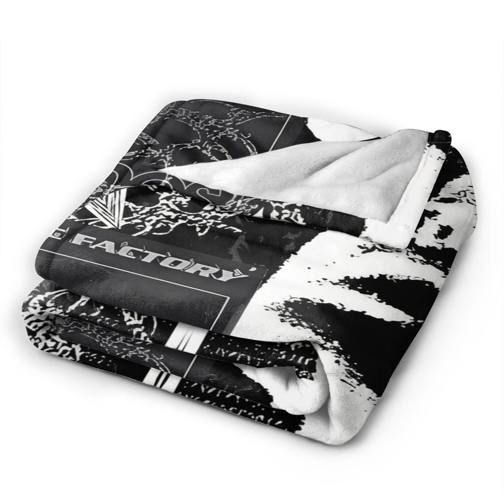 Coperte Trapuntate Deftones Nu Metal Calde Morbide Soffici Peluche Coperta da Lanciare per Decorazione Casa Viaggio Ufficio Copriletto in Flanella Copriletto
