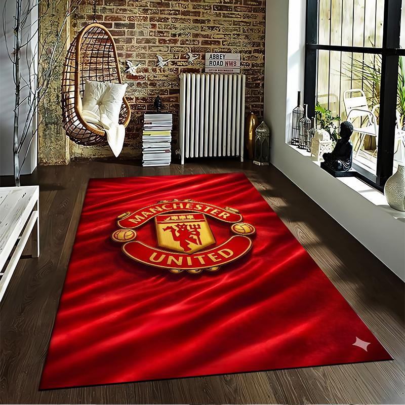 Manchester United Red carpet Non-slip rug suitable for living room and bedroom sofas