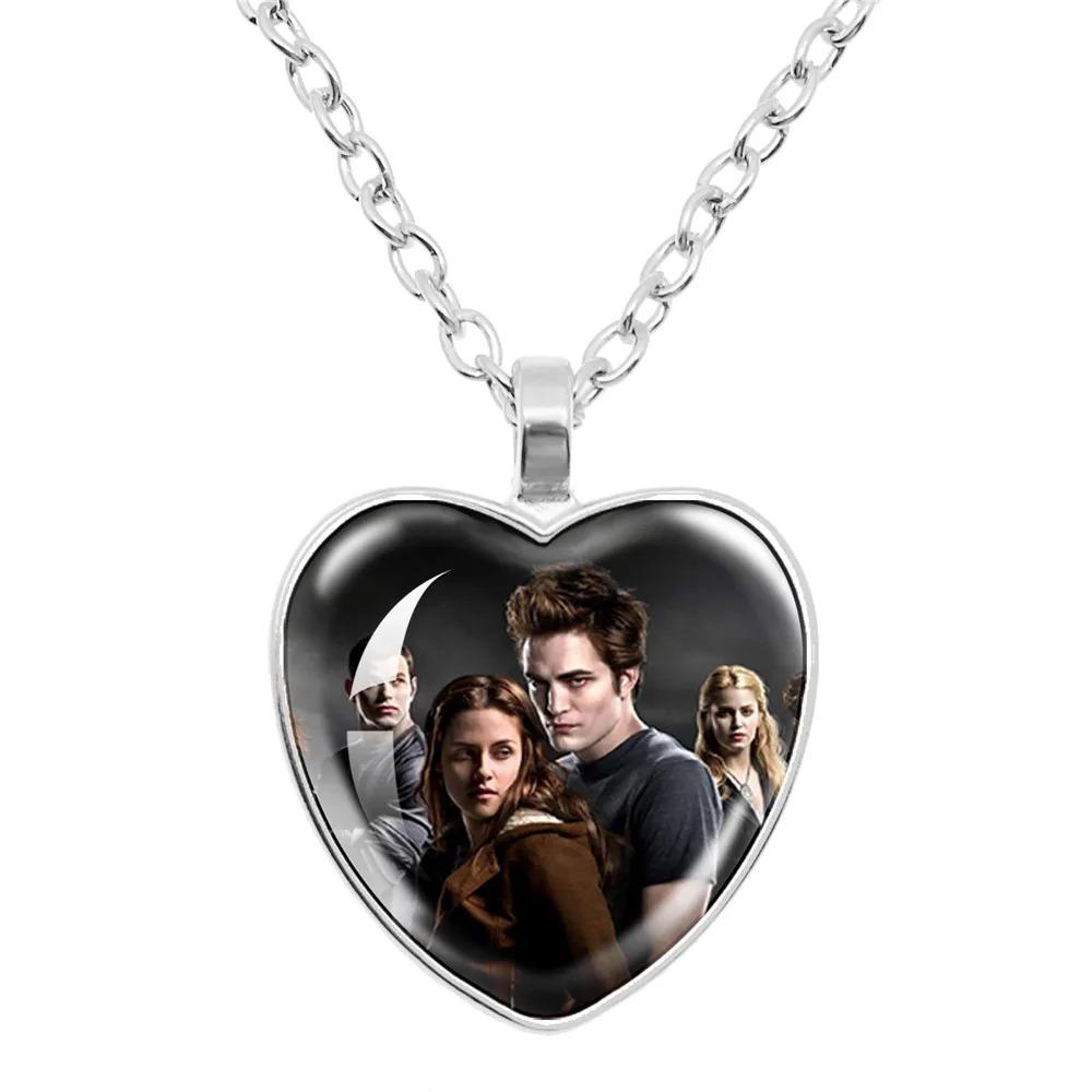 Twilight Movie Necklace Vampire Bella Edward Jacob Renesmee Character Glass Heart Pendant Necklace Men Women Jewelry Gift
