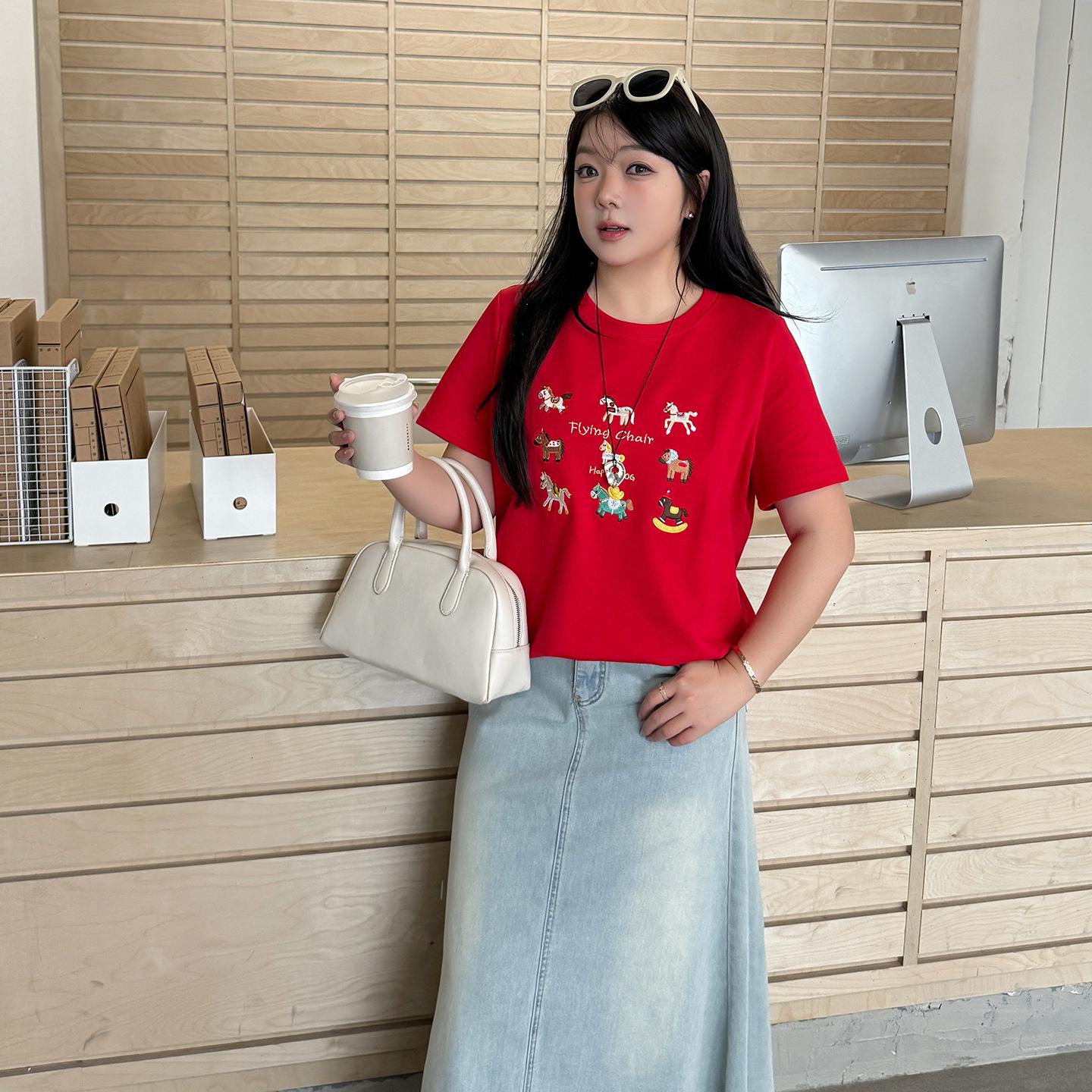 

2026 New Style Versatile Horse Print Round Neck Short Sleeve T-Shirt for Plus Size Women - Hides Flaws, Regular Shoulder XL (65-75 kg) червоний