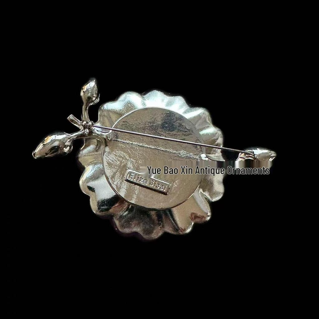 Purple Camellia Jelly Brooch: Vintage Court Style Accessory for Women's Coats