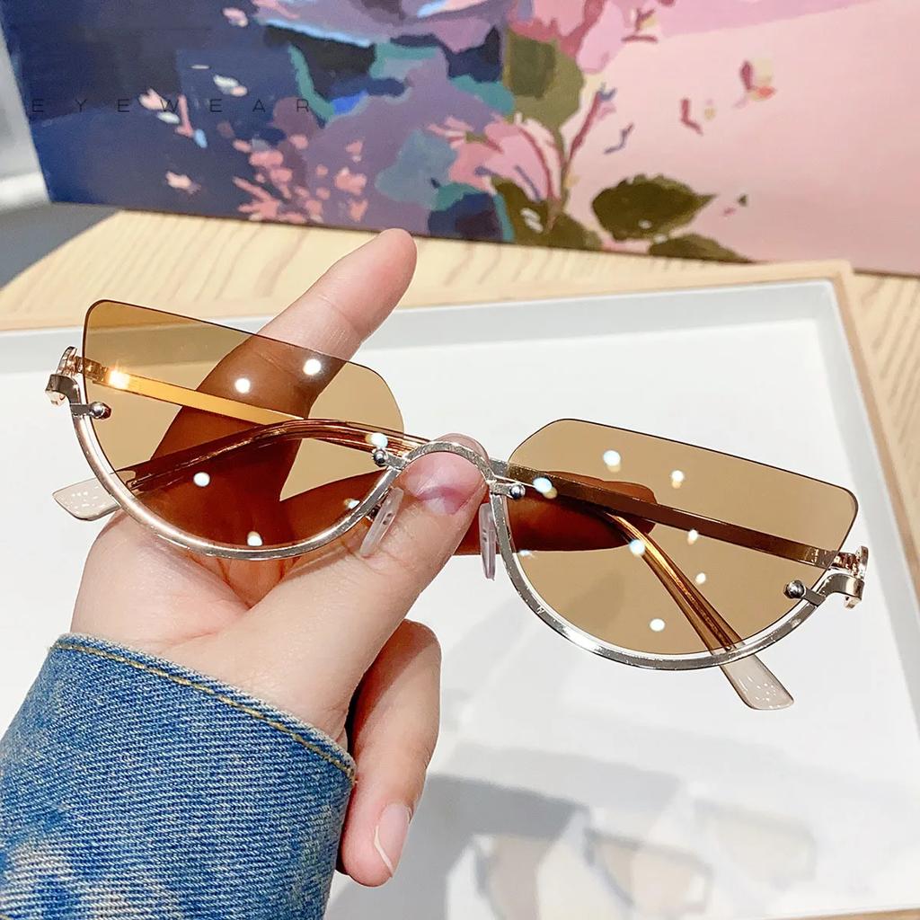 Luxury Brand Designer Triangle Cat Eye Sunglasses Women For Female Vintage Popular Sun Glasses Steampunk Half Frame Eyeglasses