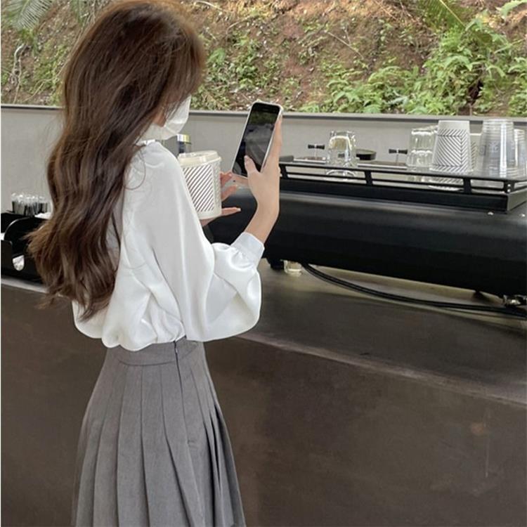 High-End Korean Style Loose Bowknot Shirt – Fresh, Clean, and Youthful Look