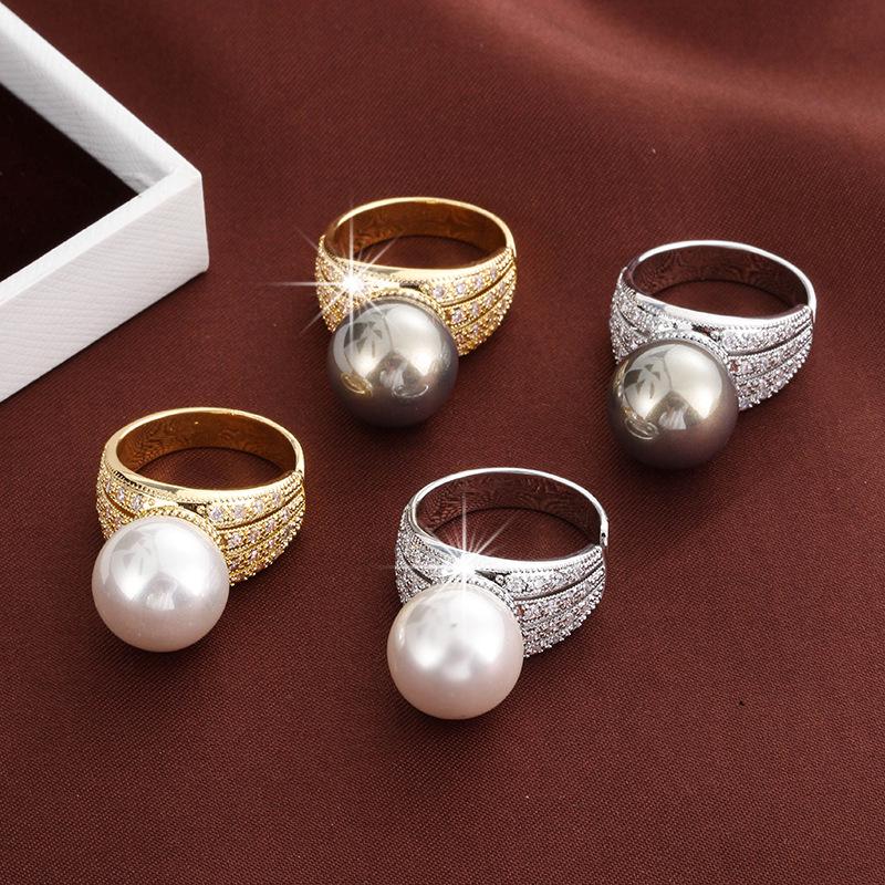 European Luxury Zircon-Inlaid Copper Bead Ring: Adjustable, Cold-Style Women's Accessory