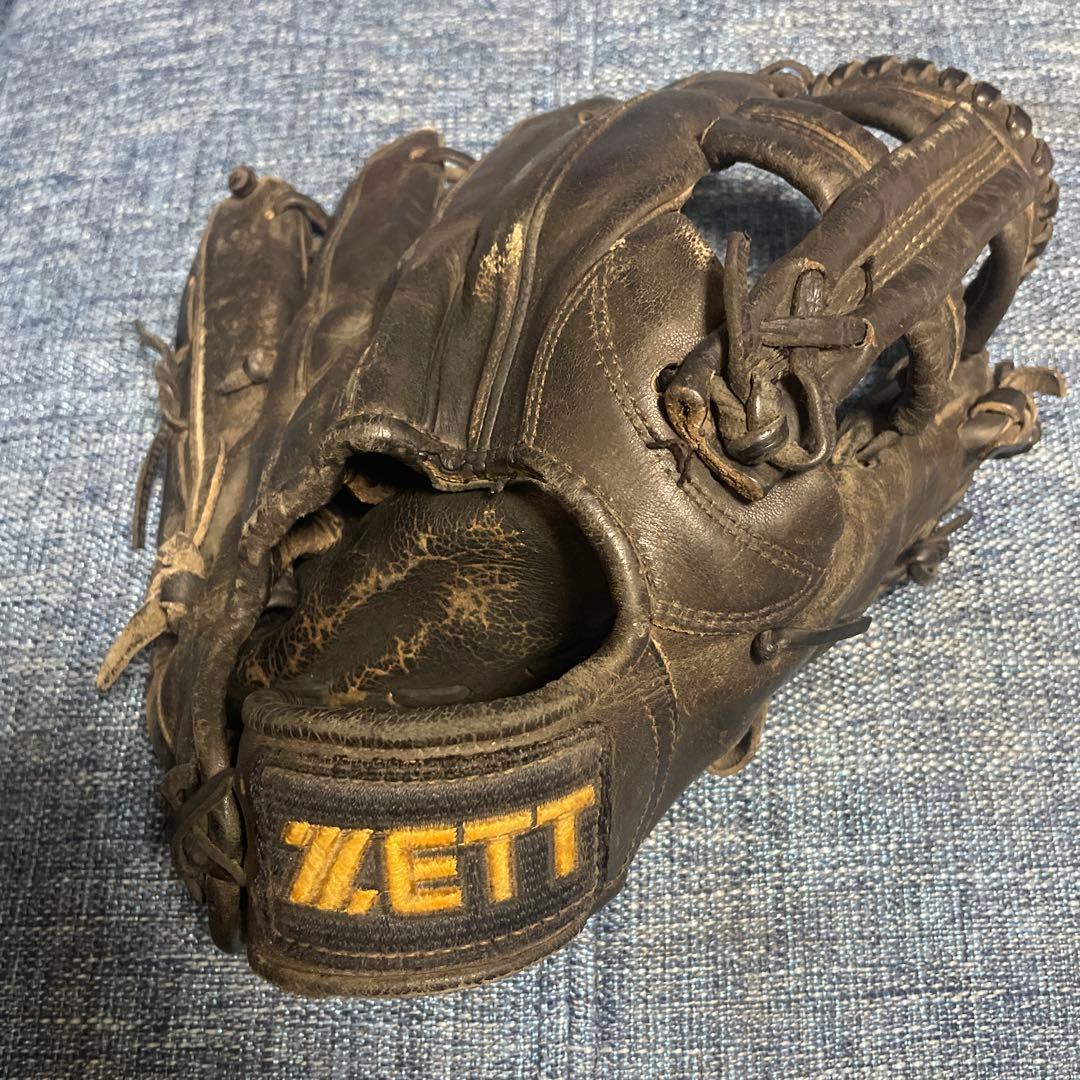 Used ZETT Hardball Gloves