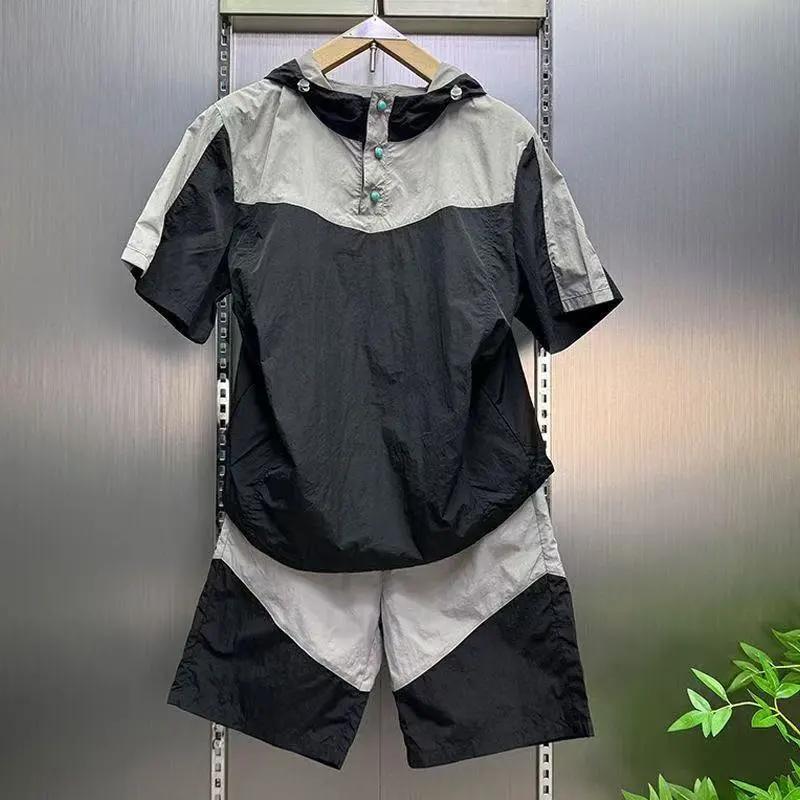 

Men s Summer Quick-Dry Set Youth Contrast-Color Hooded Short-Sleeve Top + Relaxed-Fit Shorts Casual Handsome Two-Piece Set S чёрный
