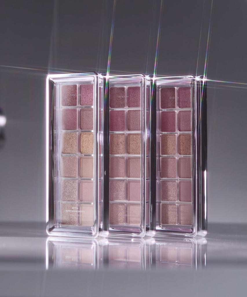 Animation Eyeshadow Palette #FullMoon