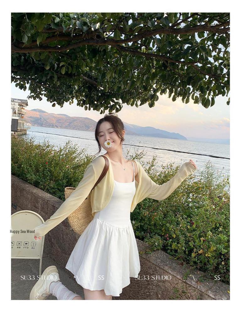 Women's White Ballet-Style Camisole Dress with Waist-Cinching Slim Fit and Bud Skirt Design for Summer 2025