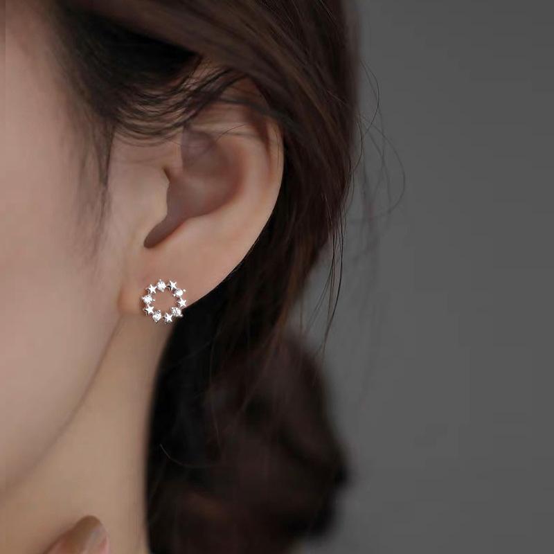 Super Shining Star Zirconium Stud Earrings Women's Fashion Temperament Versatile Earrings Ears Captive Earrings Earrings