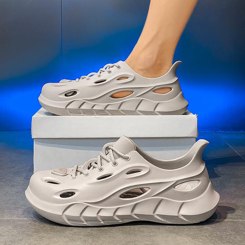 Large size beach shoes men's 2 new summer non-slip hole shoes versatile outer wear