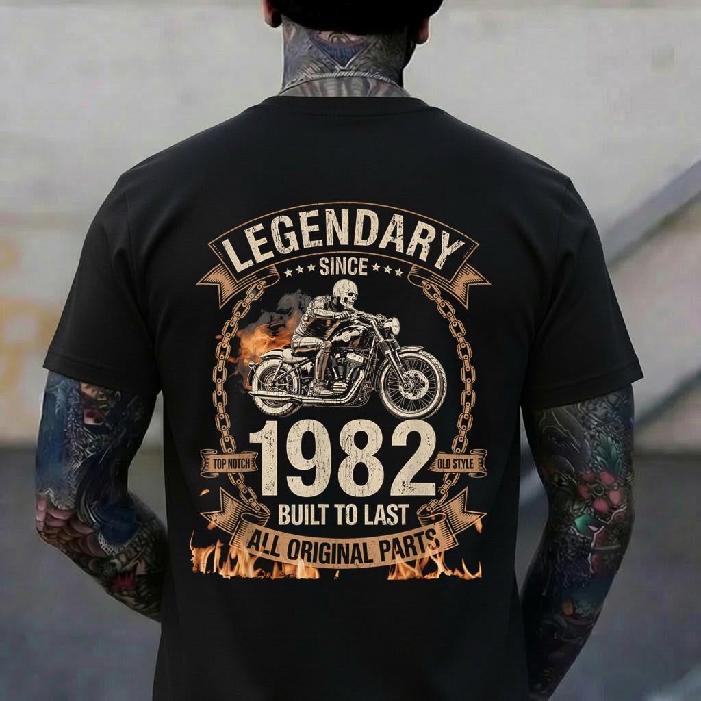 44th Birthday Legendary Since 1982 Skull Biker Motorcycle T-Shirt M