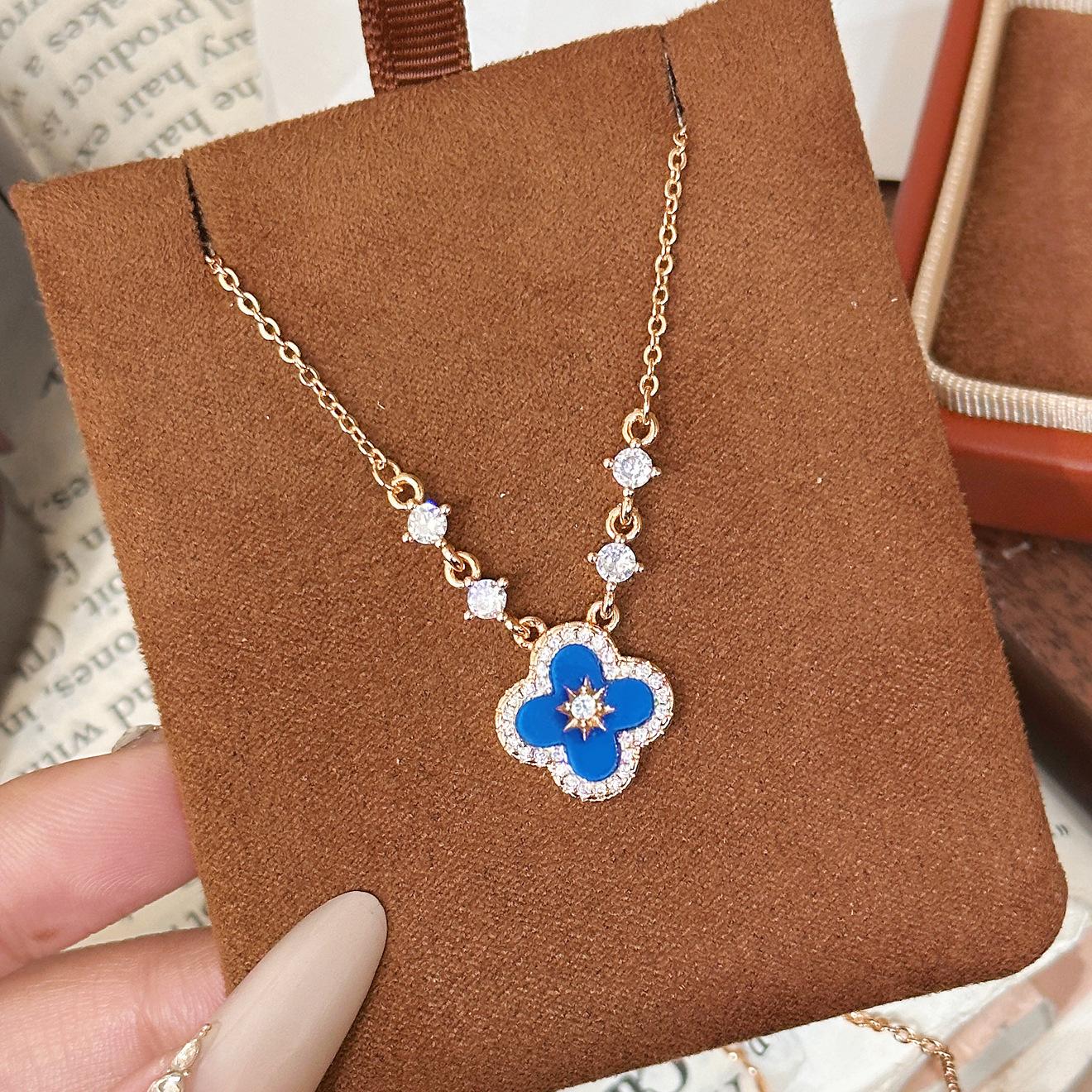 

Four-leaf Clover Necklace for Women Light Luxury Fashion High-end Sense of Collarbone Chain Exquisite