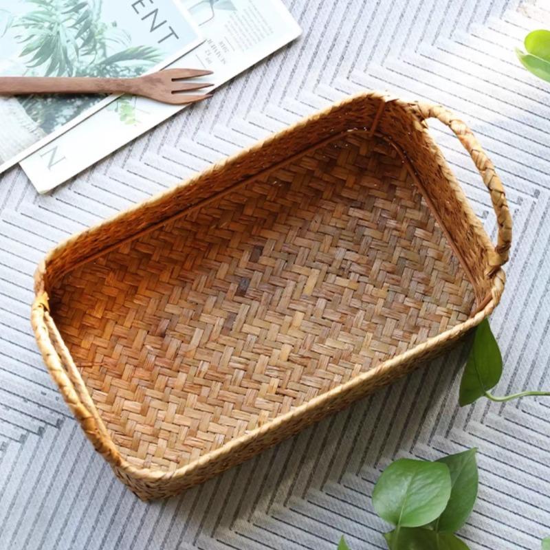 Japanese Woven Grass Snack Storage Basket, Desktop Tidy Organizer Bin, Eco-friendly Natural Handmade Wicker for Home Kitchen