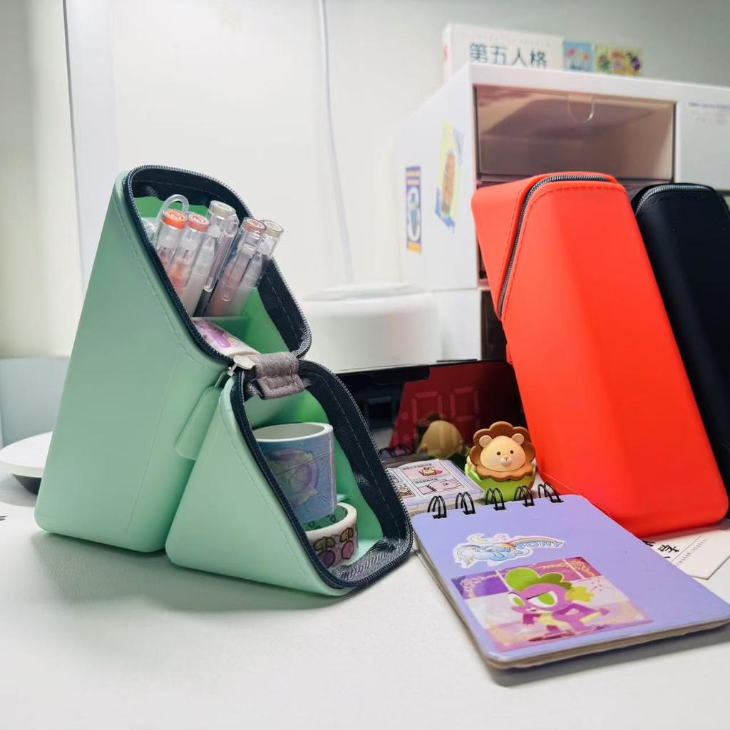 1pcs Silicone Pencil Case Large Capacity Student Pencil Case Gradient Rectangular Stationery Organizer Pencil Case