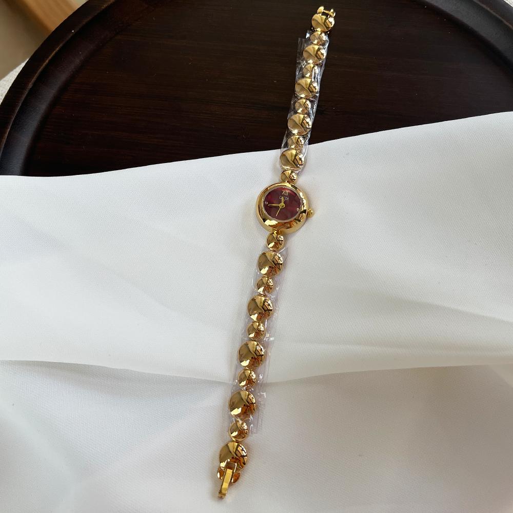 GEDI Zlaté dámské hodinky Nádherné Módní Elegantní hodinky pro každodenní nošení Dámské křemenné náramkové hodinky Dárek Reloj Hombre