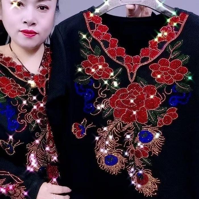 

Plus Size Rhinestone Long-Sleeve V-Neck Top for Middle-Aged Women - Tummy Concealing, Age-Reducing, Warm Fleece. 5XL