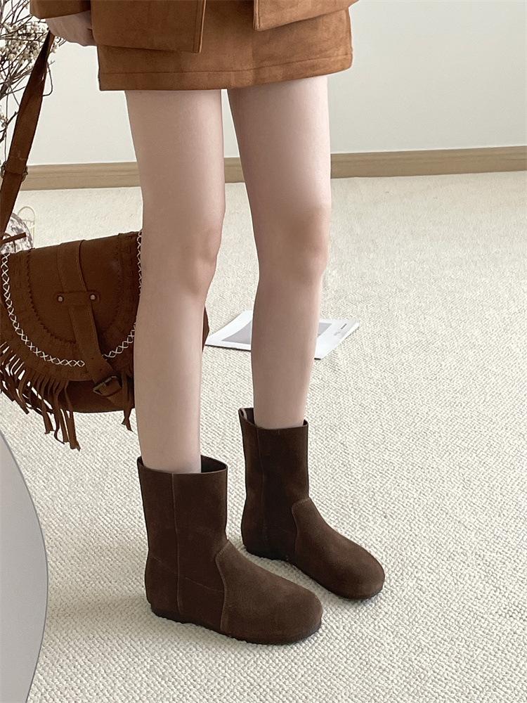 Korean Version of Flat-bottomed Round-headed Short Boots Women's Boots 2025 Autumn and Winter New Fashion Versatile Martin Boots