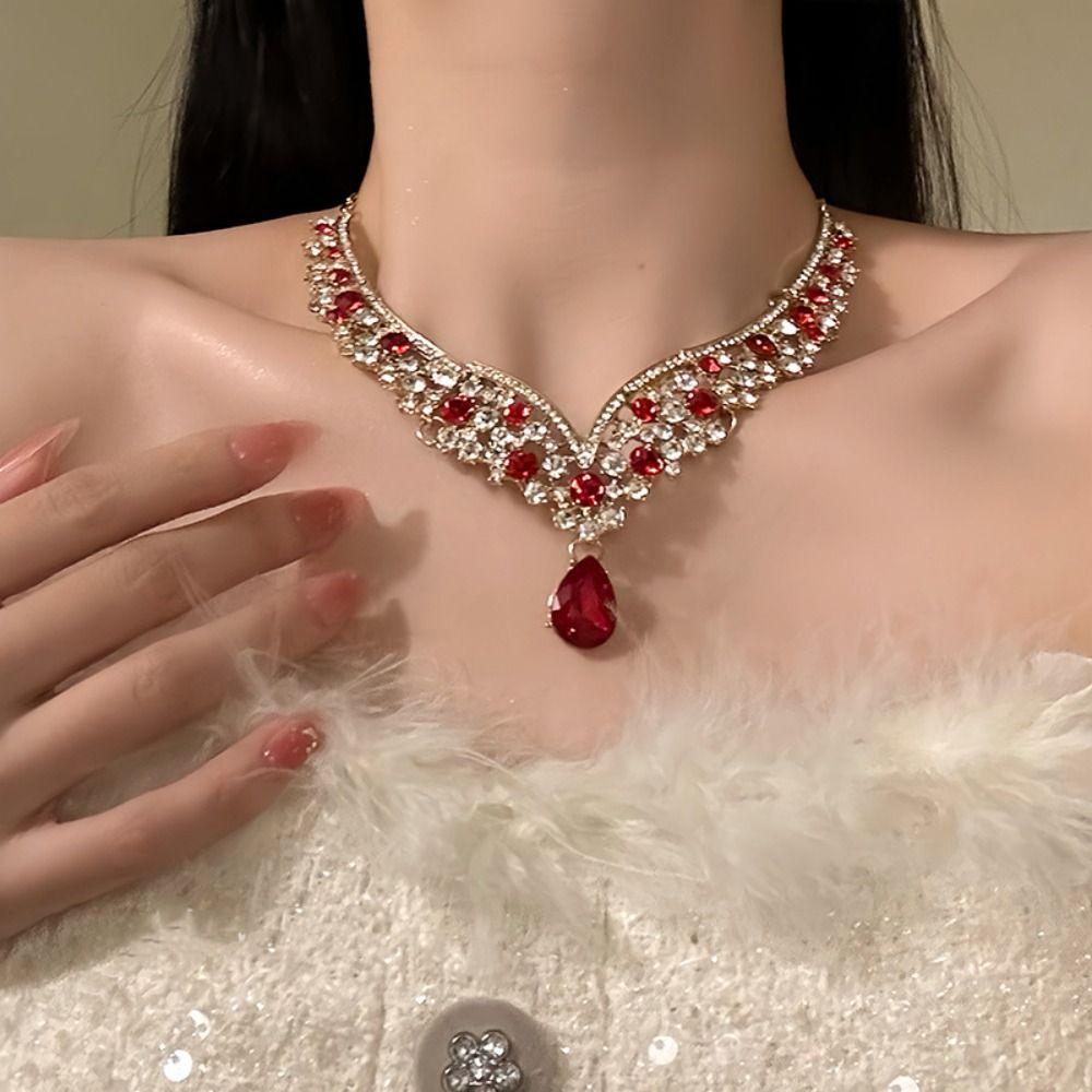 Water Drop Baroque Style Bridal Jewelry Set Rhinestone Luxury Necklace Earring Set Elegant Temperament Pearl Necklace Wedding