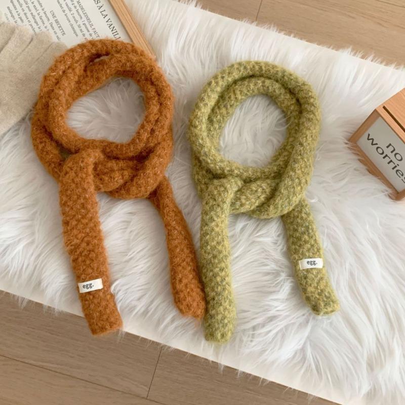 Knitted scarf atmosphere new versatile high-end neck protection scarf soft waxy thin small baguette scarf