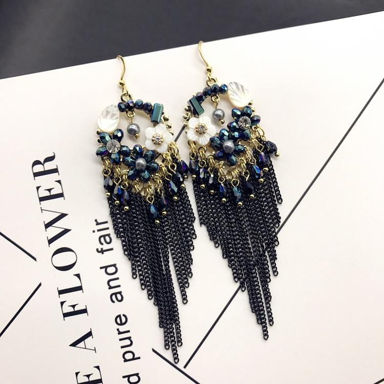 

Длинные серьги с кристаллами и бриллиантами в стиле легкой роскоши, серьги с бахромой в стиле ретро, универсальные серьги-гвоздики с аксессуарами