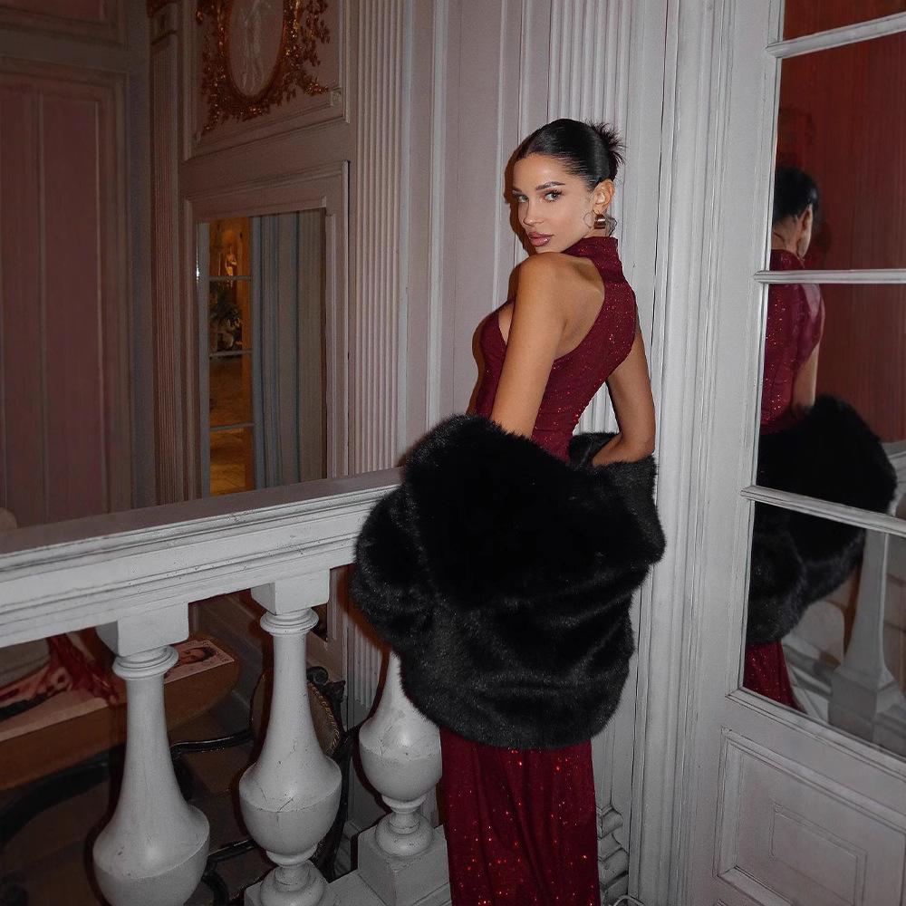 European & American Women's Sparkly Halter Slim Fit Evening Dress