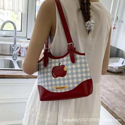 Cute Apple Plaid Large Bag for Women, 2025 Summer New Fashionable Foreign Large-capacity Shoulder Tote Bag