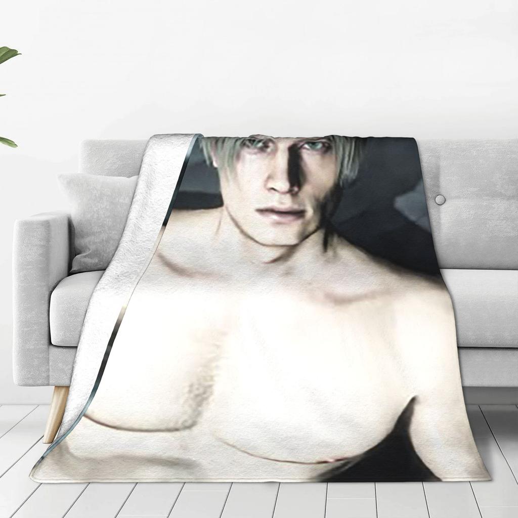 L-Leon Kennedy Game Blanket Portable Fleece Sofa Throw Blanket for Couch Bedding Travel Throws Bedspread Quilt