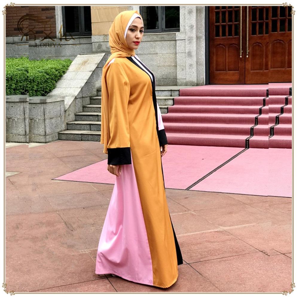 LR129 Middle East Color Block Robe – Elegant, Loose-Fitting Design
