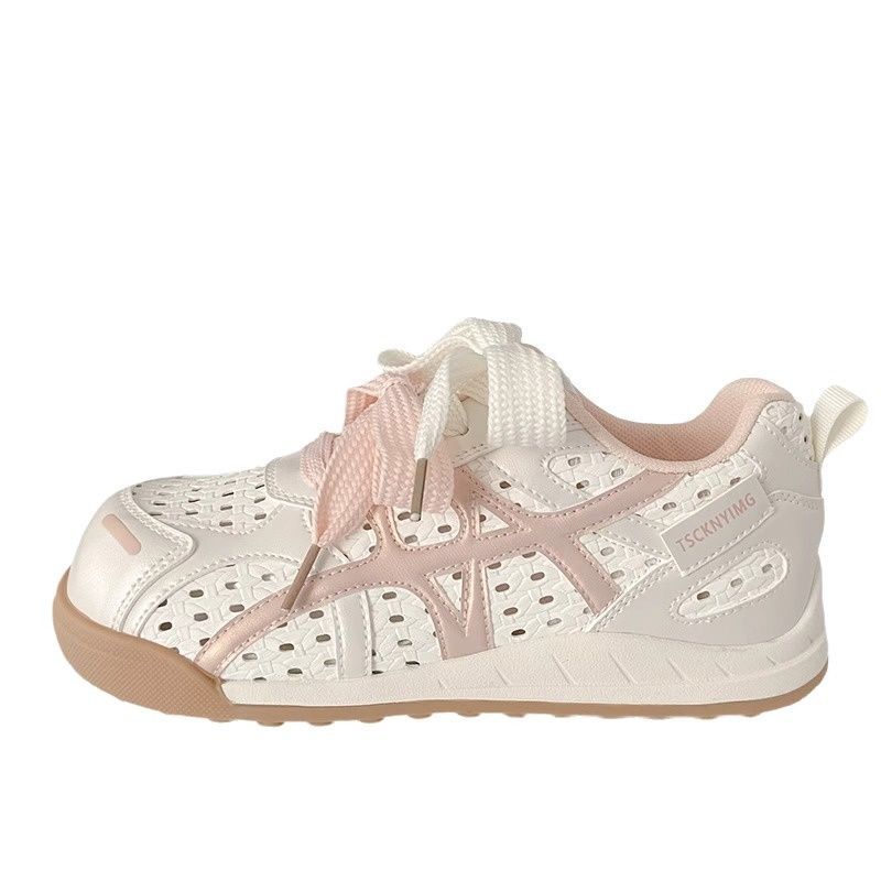 Stylish and simple hollow hole hole breathable casual versatile board shoes 2025 summer new niche ins tide white shoes